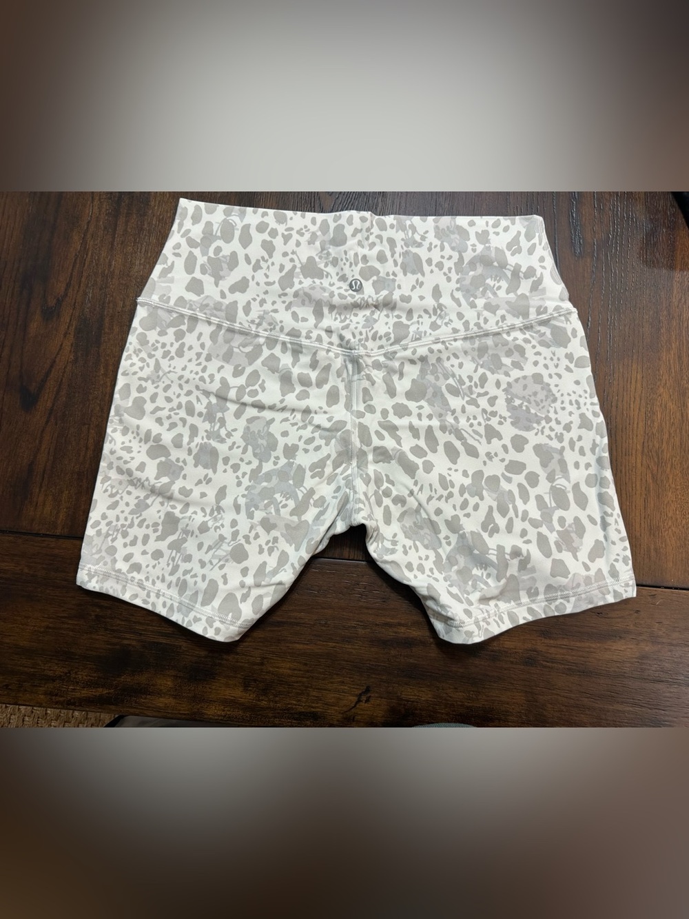 Lululemon Align Shorts 6”